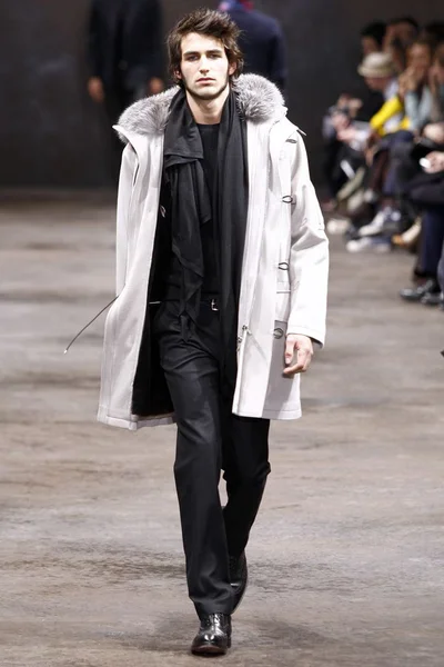 Look 39